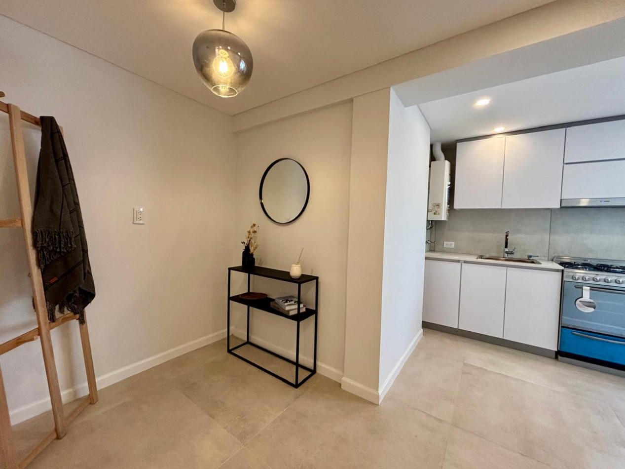 DEPTO 3 AMB AL FTE C DEP BALCON Y TERRAZA RECICLADO Y EQUIPADO CENTRO