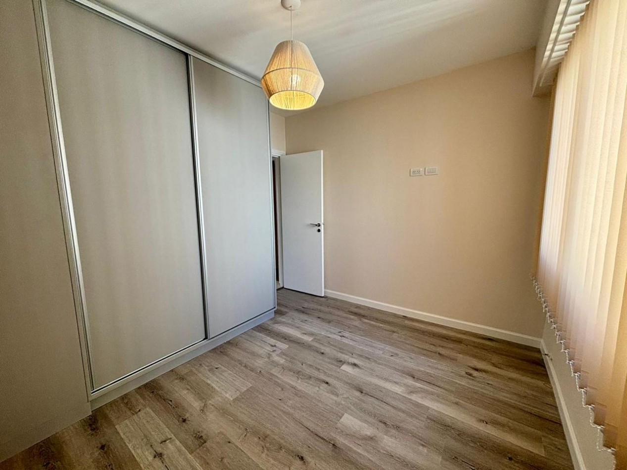DEPTO 3 AMB AL FTE C DEP BALCON Y TERRAZA RECICLADO Y EQUIPADO CENTRO