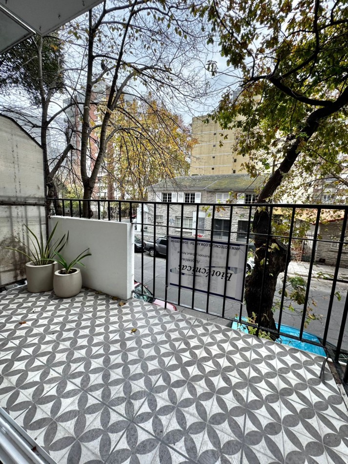 DEPTO 2 AMB A LA CALLE C BALCON RECICLADO Y AMOBLADO PLAZA MITRE