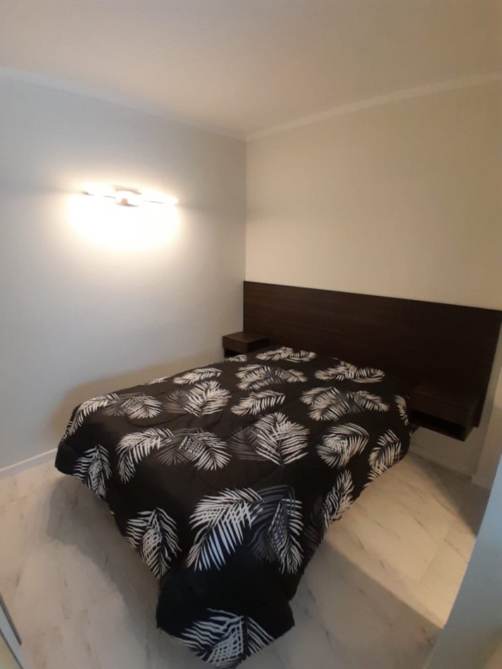 VENTA 1 AMB EXTERNO CON BALCON FRANCES ZONA MICROCENTRO