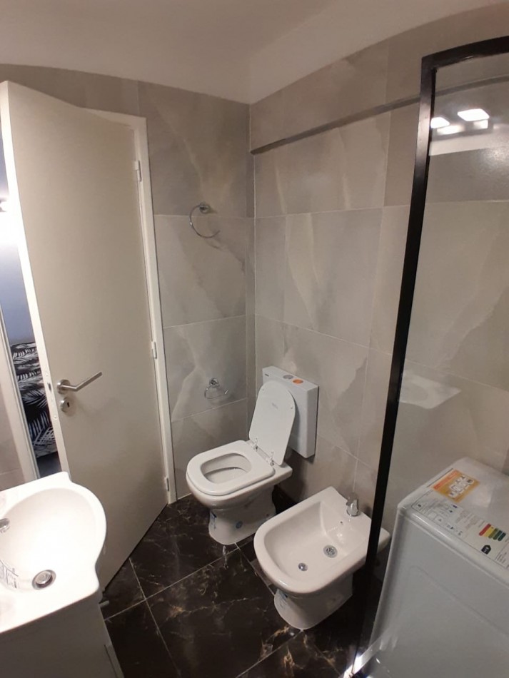 VENTA 1 AMB EXTERNO CON BALCON FRANCES ZONA MICROCENTRO