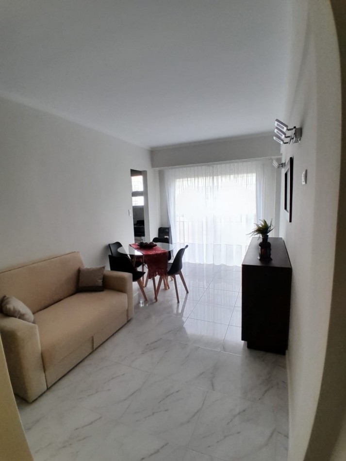 VENTA 1 AMB EXTERNO CON BALCON FRANCES ZONA MICROCENTRO