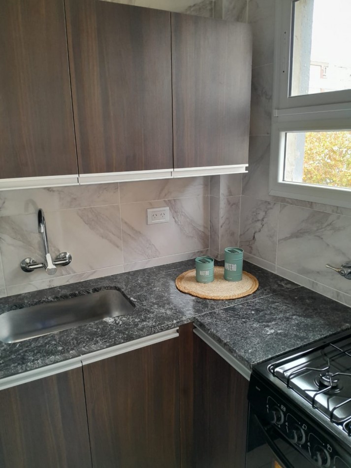 VENTA 1 AMB EXTERNO CON BALCON FRANCES ZONA MICROCENTRO