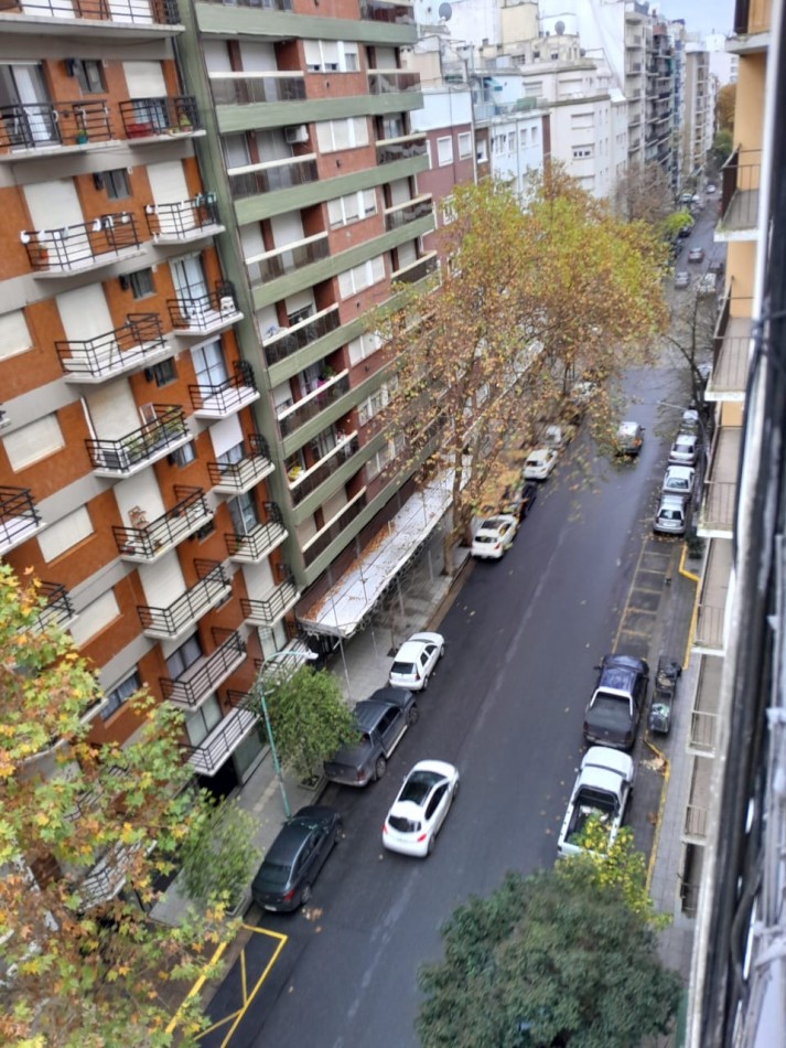 VENTA 1 AMB EXTERNO CON BALCON FRANCES ZONA MICROCENTRO