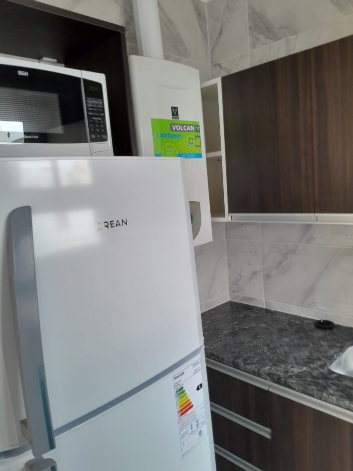 VENTA 1 AMB EXTERNO CON BALCON FRANCES ZONA MICROCENTRO