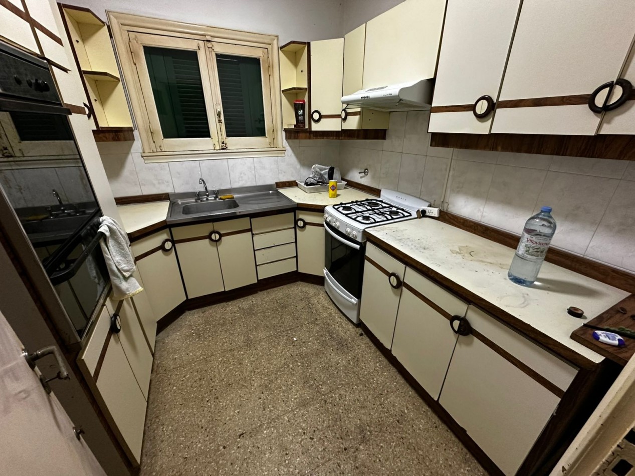 CHALET IDEAL USO PROFESIONAL O COMERCIAL ZONA GUEMES