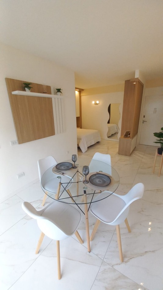 DEPTO 1 AMB 29 M2 A LA CALLE C BALCON PLAZA MITRE