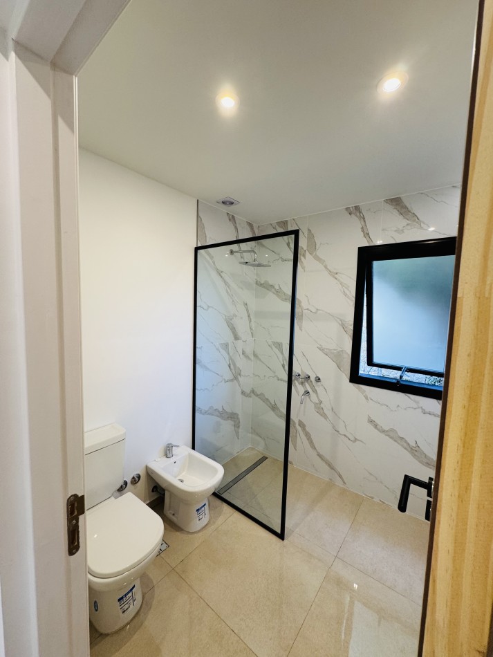 CASA 4 AMB EN VENTA EN RUMENCO JOVEN: PISCINA, JARDIN Y DETALLES DE CALIDAD