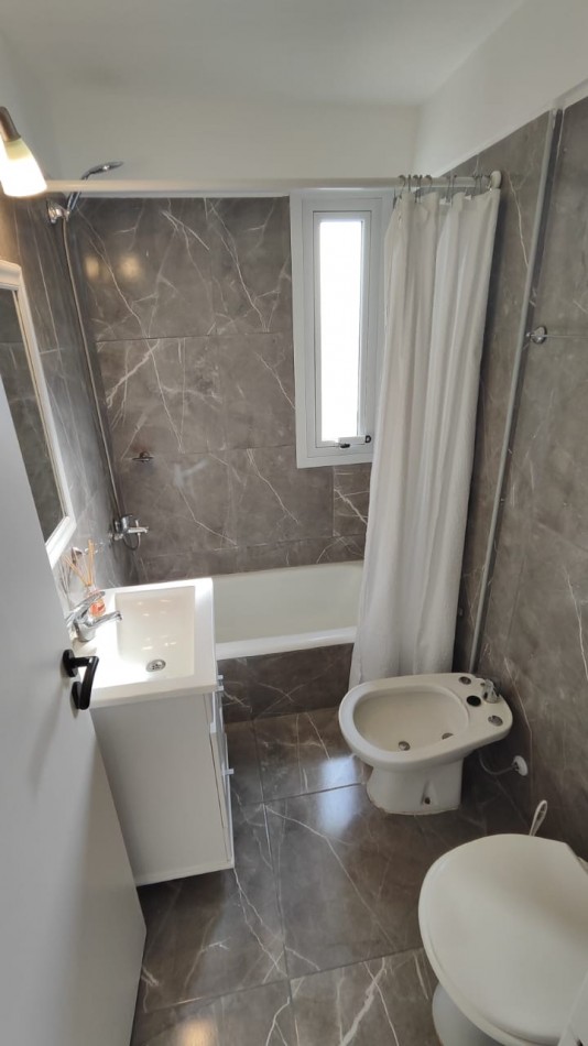 VENTA DEPTO 3 AMB C COCHERA, ESTILO Y FUNCIONALIDAD!