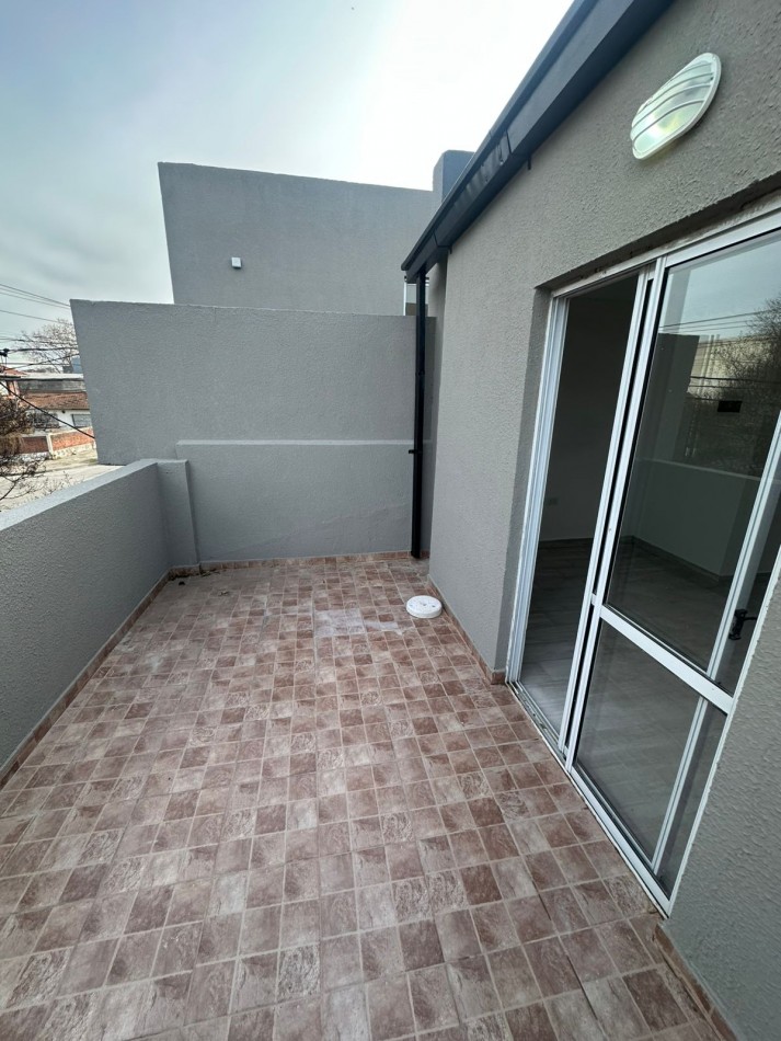PH 2 AMB C BALCON TERRAZA RECICLADO A NUEVO SAN JOSE