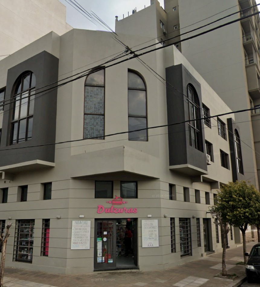 ALQUILER COMERCIAL PREMIUM EN ESQUINA ZONA CHAUVIN