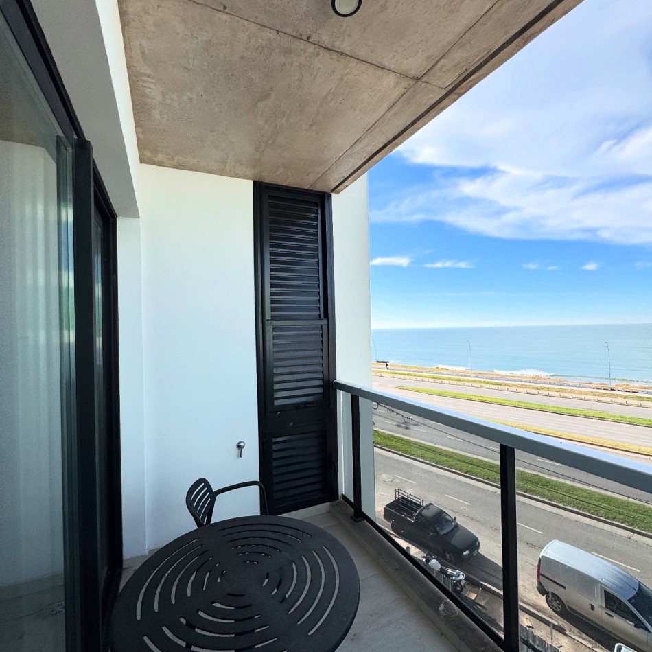 VENTA EN POZO | DEPTOS A ESTRENAR FRENTE AL MAR 
