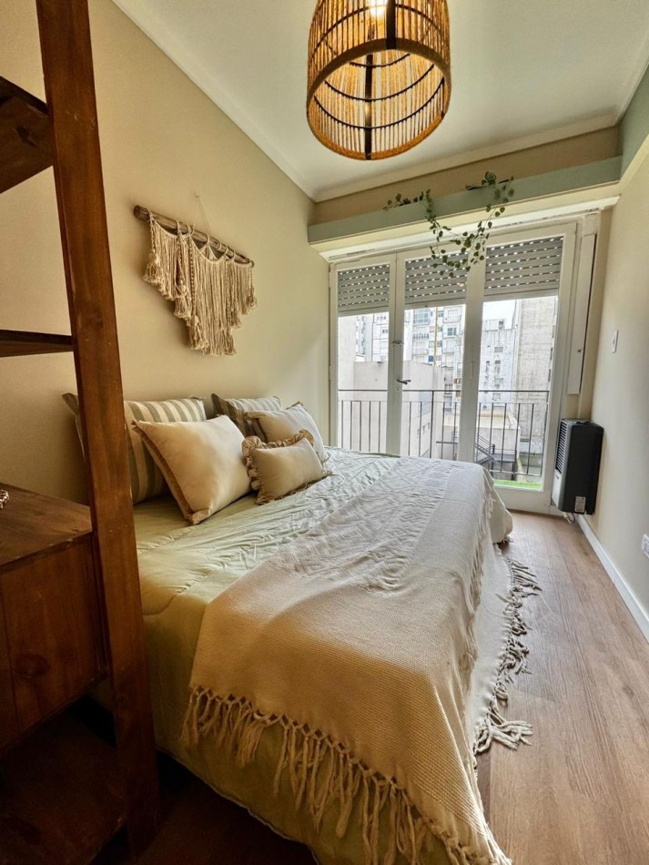 INCREIBLE DEPTO 1 AMB Y MEDIO A LA CALLE C BALCON 31M2 CENTRO