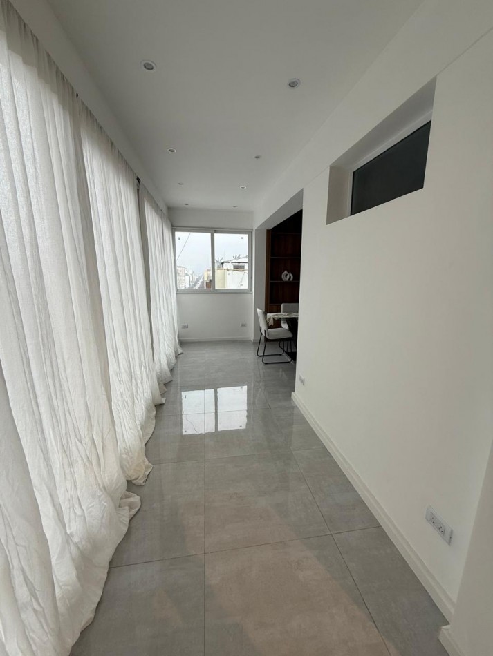 VENTA DEPTO 3 AMB VISTA LATERAL AL MAR CENTRO