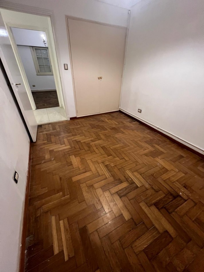 VENTA DEPARTAMENTO 3 AMB CON ESCRITORIO Y 2 ESPACIOS DE COCHERA PLAZA COLON