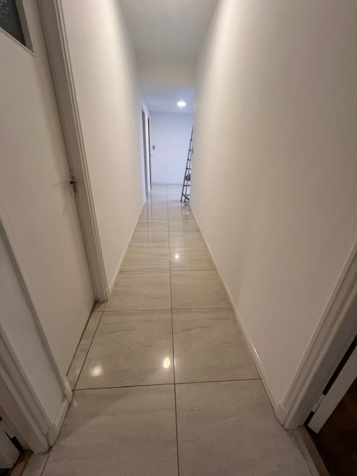 VENTA DEPARTAMENTO 3 AMB CON ESCRITORIO Y 2 ESPACIOS DE COCHERA PLAZA COLON