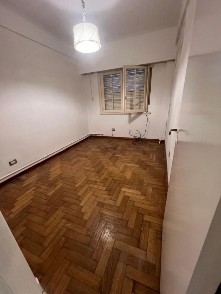 VENTA DEPARTAMENTO 3 AMB CON ESCRITORIO Y 2 ESPACIOS DE COCHERA PLAZA COLON