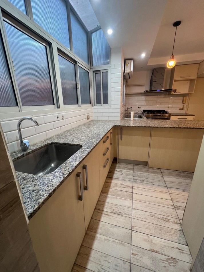 VENTA DEPARTAMENTO 3 AMB CON ESCRITORIO Y 2 ESPACIOS DE COCHERA PLAZA COLON