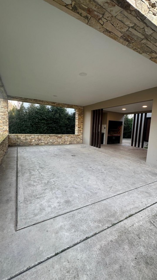 CASA 4 AMB CON PISCINA | APTO CREDITO | RUMENCO