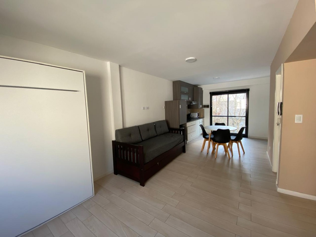 VENTA MONO AMBIENTE AMPLIO AMUEBLADO A ESTRENAR ZONA ALDREY