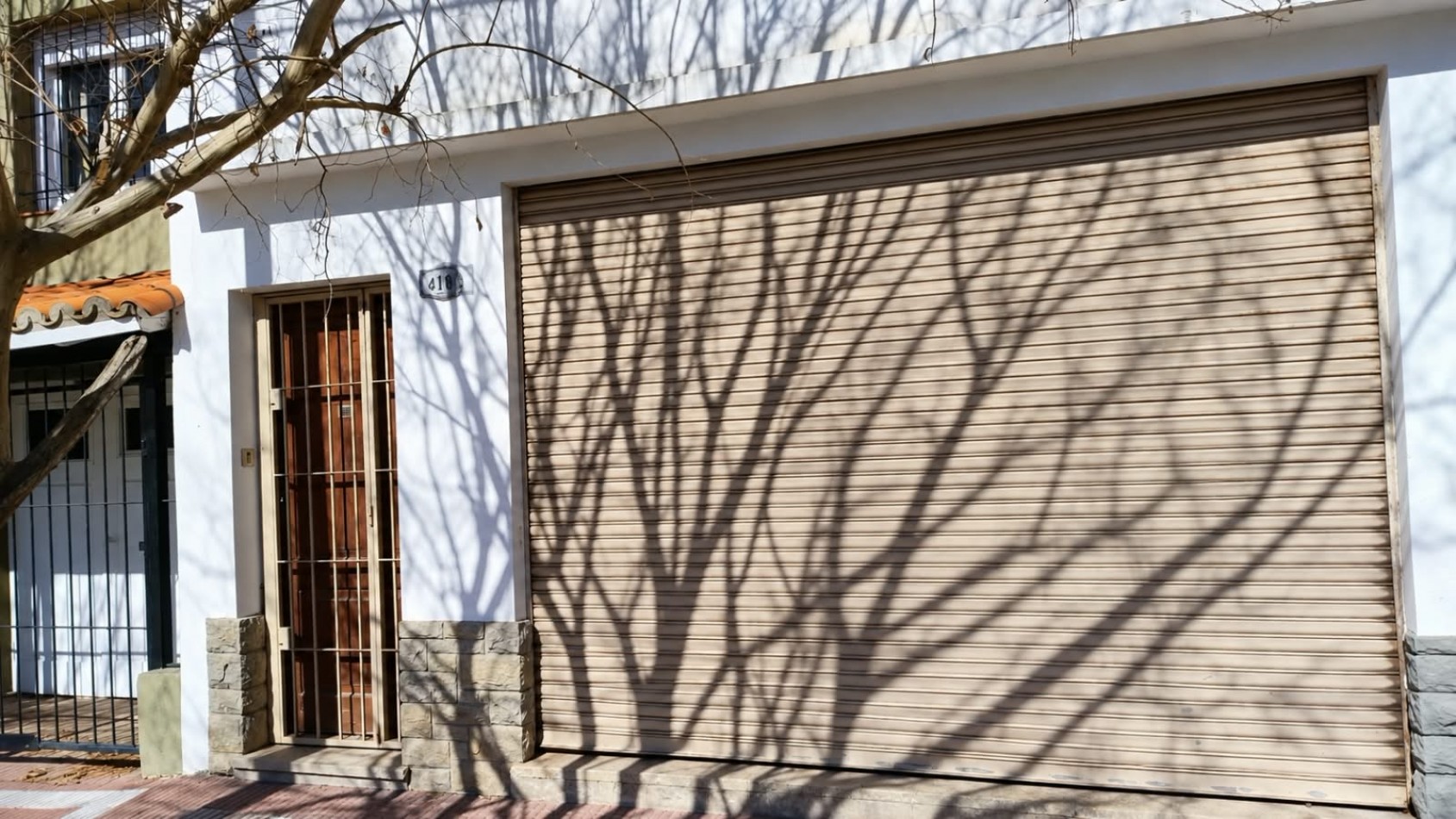 VENTA PH 2 AMBIENTES AL FRENTE CON PATIO BARRIO POMPEYA