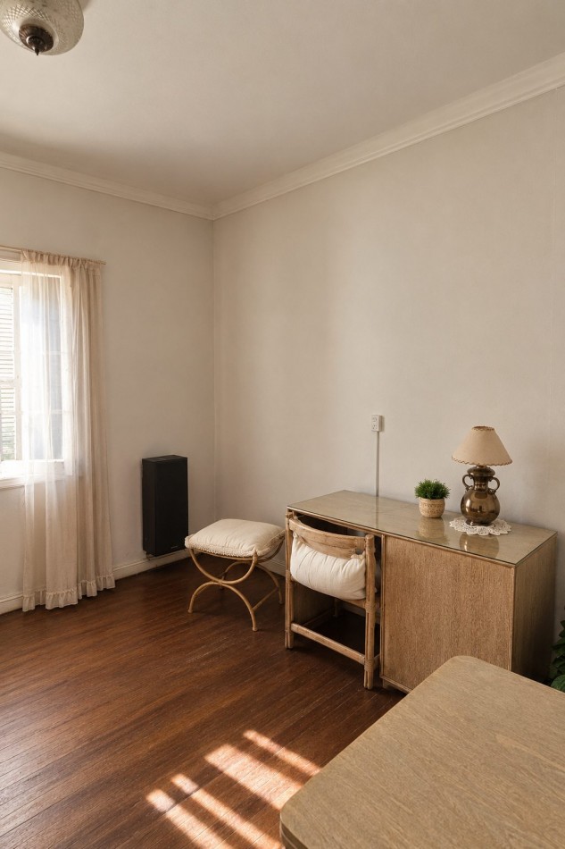 VENTA | CHALET DE ESTILO 4 AMB + COCHERA EN LO MEJOR DE LA PERLA 