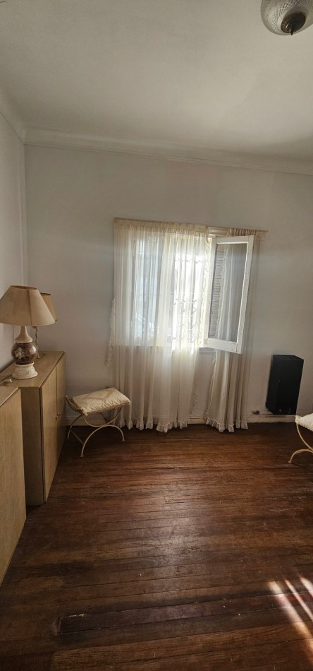 VENTA | CHALET DE ESTILO 4 AMB + COCHERA EN LO MEJOR DE LA PERLA 