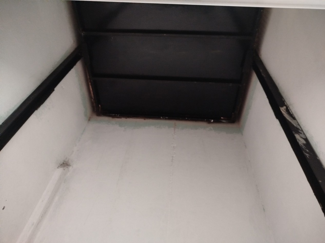 VENTA EN BLOCK CASA CON DOS DEPARTAMENTOS Y DEPOSITO CON MONTACARGAS EN BARRIO PERALTA RAMOS OESTE