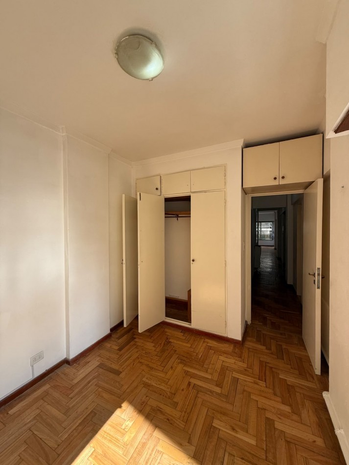 ALQUILER ANUAL DEPARTAMENTO DE 2 AMBIENTES A LA CALLE LA PERLA