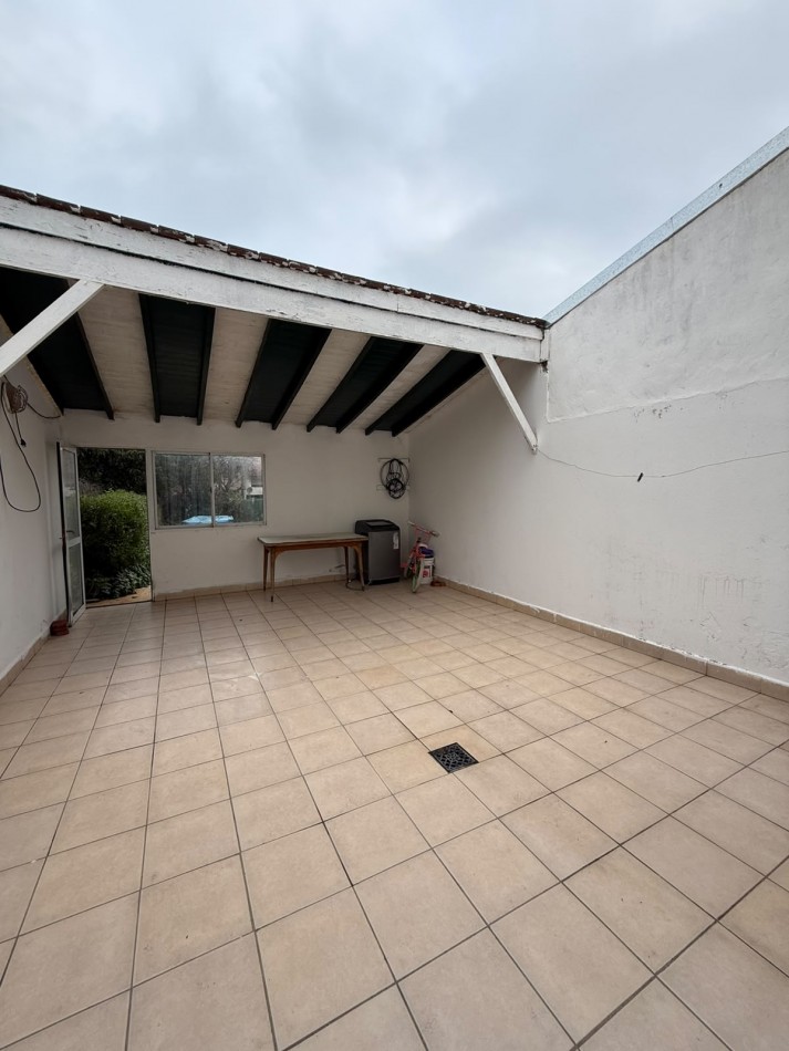 VENTA DUPLEX 3 AMBIENTES CON GRAN PARQUE A POCAS CUADRAS DEL MAR PUNTA MOGOTES
