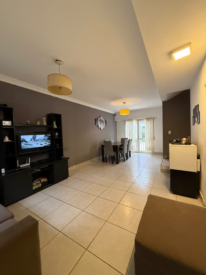 VENTA DUPLEX 3 AMBIENTES CON GRAN PARQUE A POCAS CUADRAS DEL MAR PUNTA MOGOTES