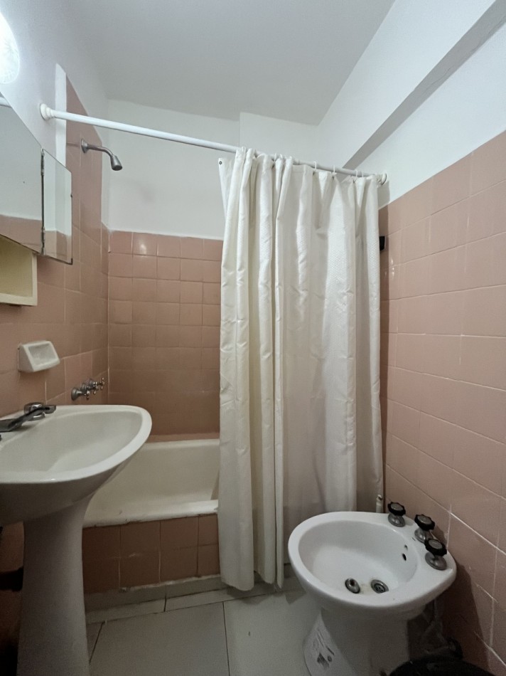 OPORTUNIDAD VENTA DEPARTAMENTO 1 1/2 AMBIENTE 30 MTS2 ORIGINAL  EN ZONA ALDREY