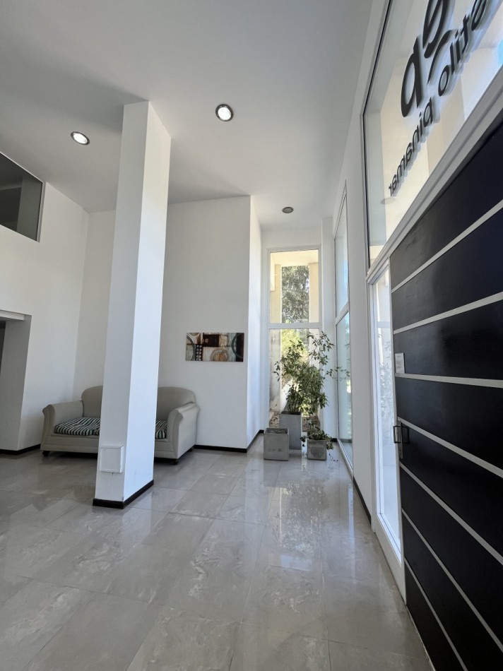 ALQUILER ANUAL DEPARTAMENTO 2 AMBIENTES CON COCHERA Y AMENITIES EN PINAMAR AMOBLADO!!