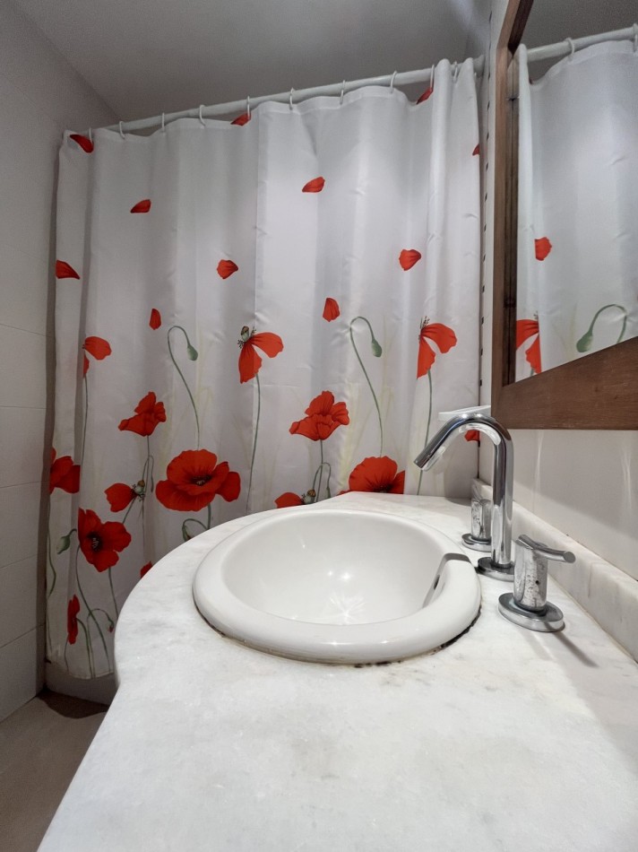 ALQUILER ANUAL DEPARTAMENTO 2 AMBIENTES CON COCHERA Y AMENITIES EN PINAMAR AMOBLADO!!