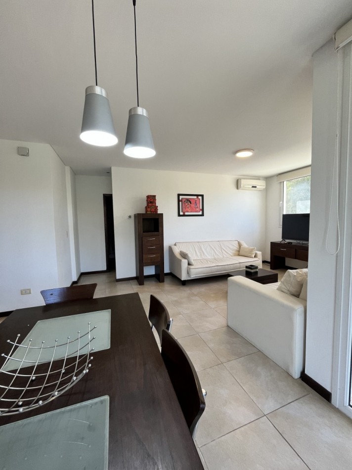 ALQUILER ANUAL DEPARTAMENTO 2 AMBIENTES CON COCHERA Y AMENITIES EN PINAMAR AMOBLADO!!