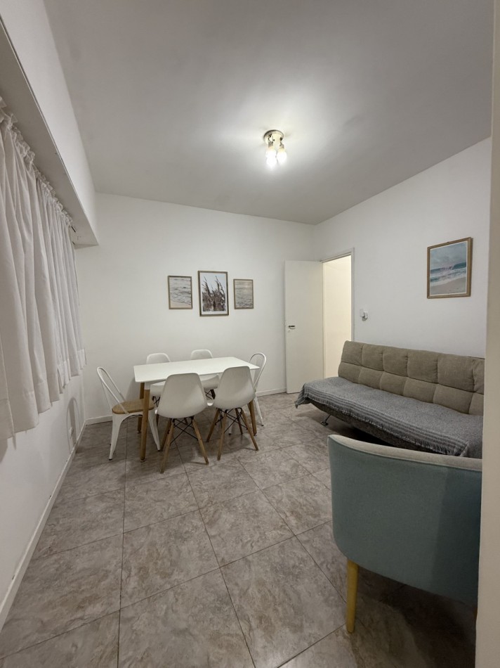 ALQUILER ANUAL DPTO 2 1/2 AMBIENTES CON MUEBLES SOBRE AV COLON Y ALSINA ZONA GUEMES