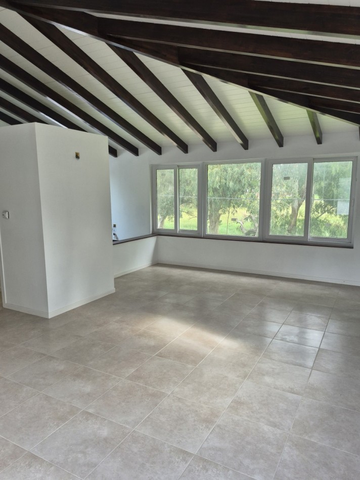CASA 3 AMB A ESTRENAR C PARQUE SANTA CLARA