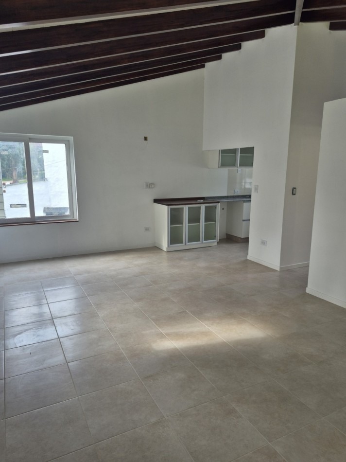 CASA 3 AMB A ESTRENAR C PARQUE SANTA CLARA