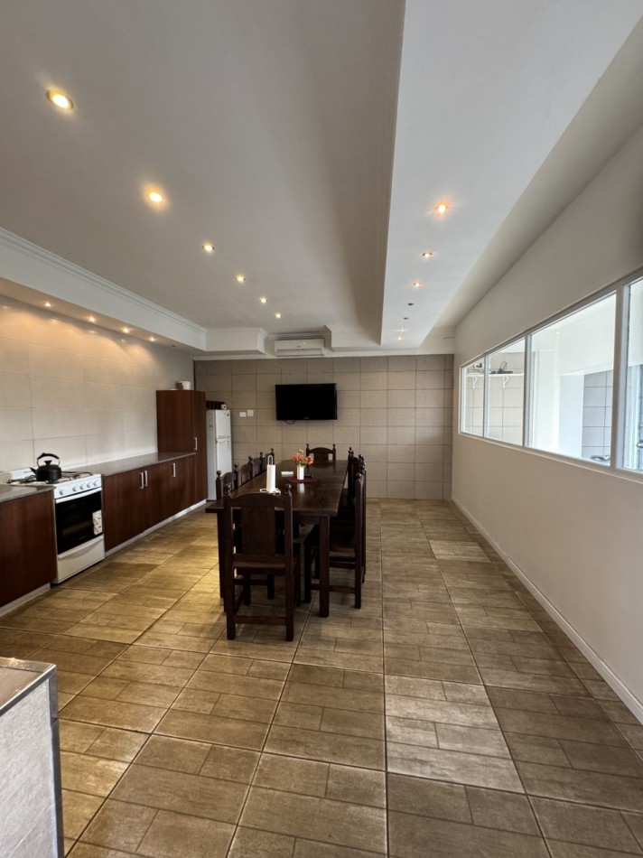 VENTA | APTO CREDITO | MODERNO Y LUMINOSO DEPTO 4 AMB + OFFICE CON COCHERA Y BAULERA