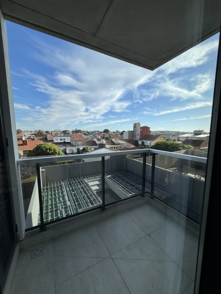 VENTA | DEPTO VISTA AL MAR 3 AMB A ESTRENAR CON COCHERA
