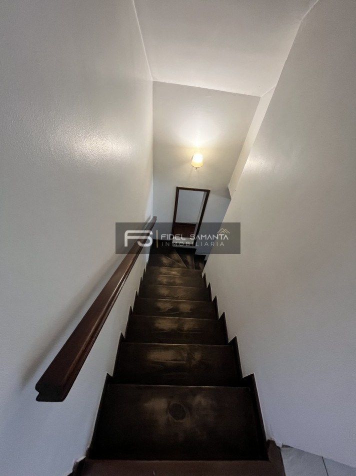 VENTA CASA EN PH 3 AMBIENTES CON PATIO Y GARAGE EN BARRIO SAN CAYETANO