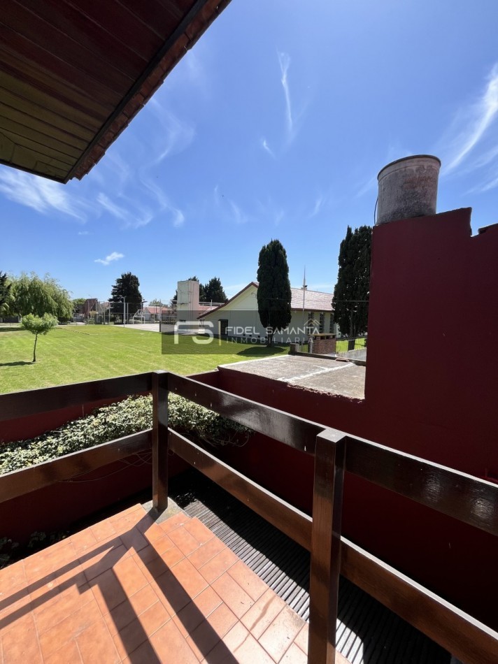 VENTA CASA EN PH 3 AMBIENTES CON PATIO Y GARAGE EN BARRIO SAN CAYETANO