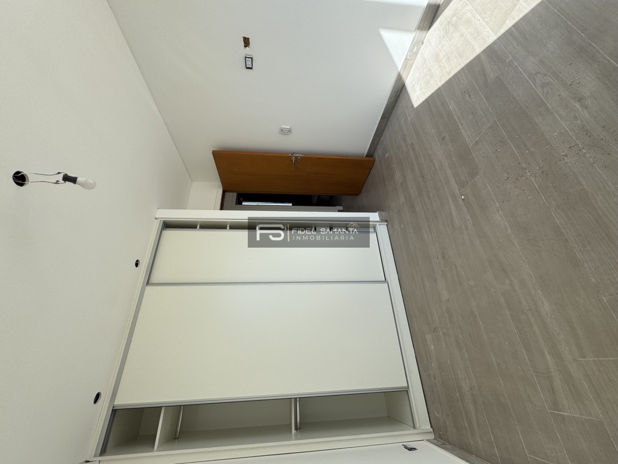 Casa 4 ambientes con piscina en el barrio privado Arenas Chico
