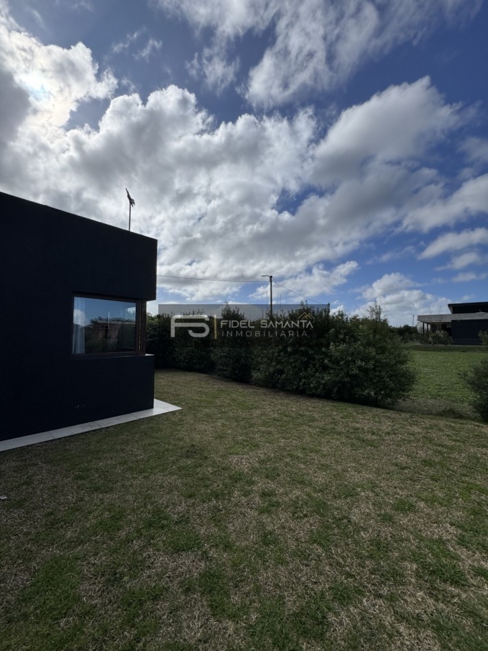 VENTA | CASA 4 AMB CON PISCINA EN RUMENCO JOVEN 