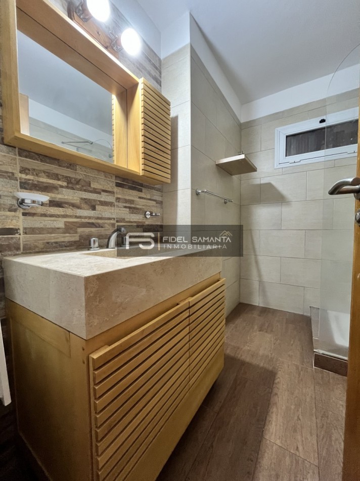 VENTA CASA EN PH 3 AMBIENTES CON PATIO Y GARAGE EN BARRIO SAN CAYETANO