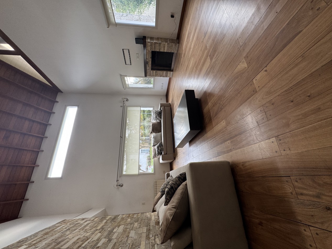 CASA CON PISCINA EN VENTA EN EL BARRIO PRIVADO RUMENCO