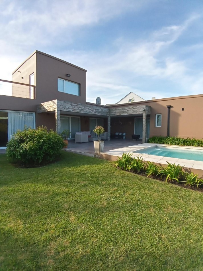 ALQUILER | CASA 6 AMB CON PISCINA | RUMENCO