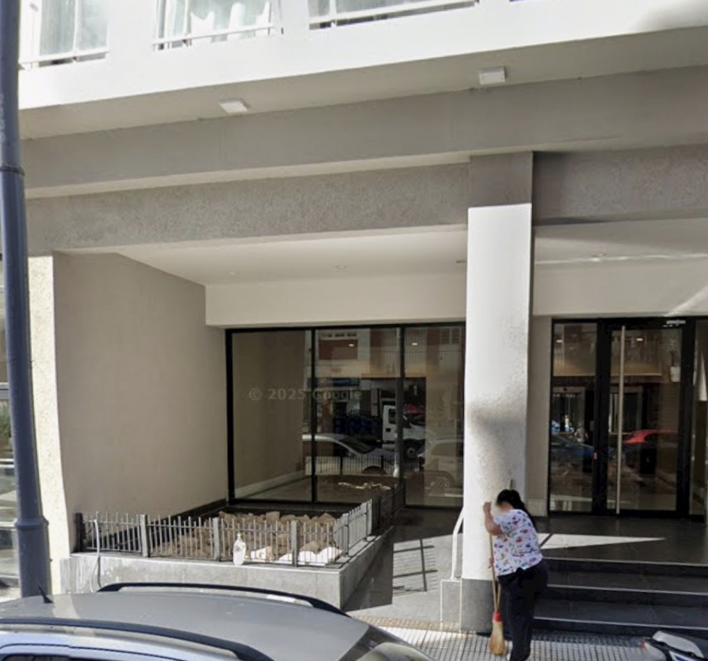 EDIFICIO NOVECCENTO MORENO DEPTO 2 AMB PREMIUM A ESTRENAR A LA CALLE C BALCON Y VISTA LATERAL AL MAR PLAZA COLON
