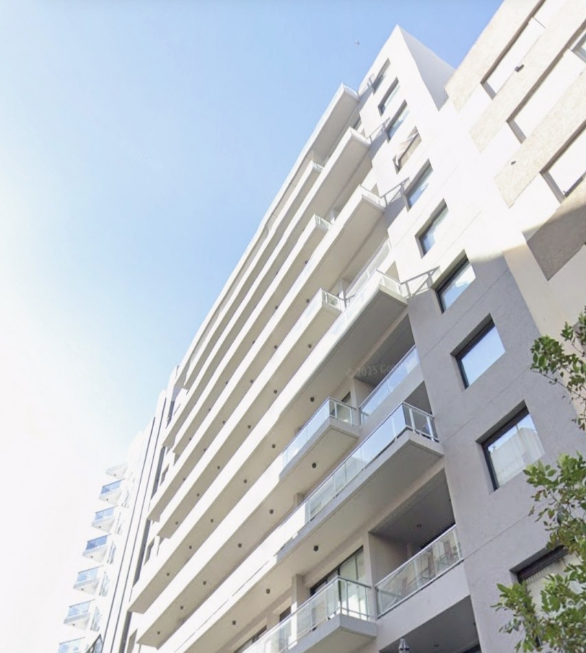 EDIFICIO NOVECCENTO MORENO DEPTO 2 AMB PREMIUM A ESTRENAR A LA CALLE C BALCON Y VISTA LATERAL AL MAR PLAZA COLON