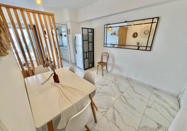 DEPTO TIPO LOFT DIVIDIDO A LA CALLE C BALCON 27 M2 RECICLADO Y AMOBLADO PLAZA COLON